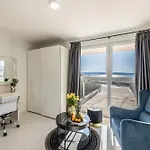 Luxury Split